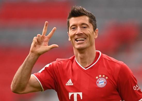 Lewandowski lidera goleada del Bayern