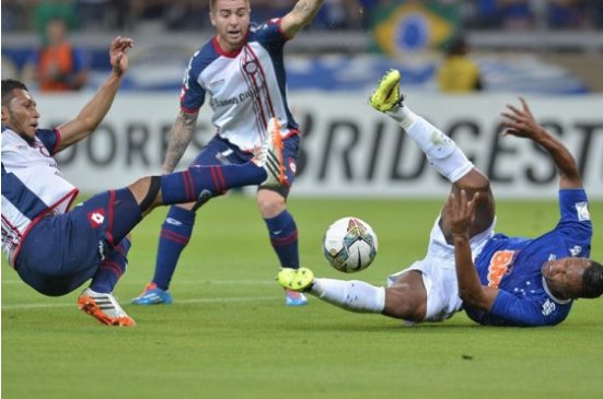 San Lorenzo se vio apoyado por su buena defensa.