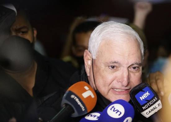 Guatemala devolverá avioneta decomisada en 2021 a expresidente Martinelli