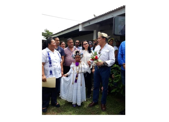 Presidente Cortizo, en Coclé se reúne con campesinos