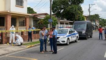 El tribunal decretó la medida cautelar al considerar los riesgos procesales de destrucción o afectación de pruebas, peligro para la comunidad y amenaza directa a la víctima y a sus familiares.