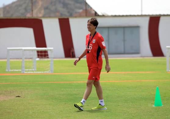 ‘Toña’ Is no quiere relajo