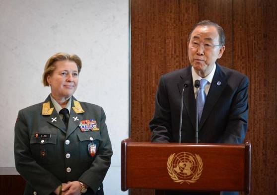 Kristin Lund, luego de que fuera nombrada.