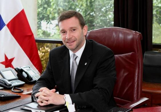 Católicos ya cuentan con dos nuevos santos