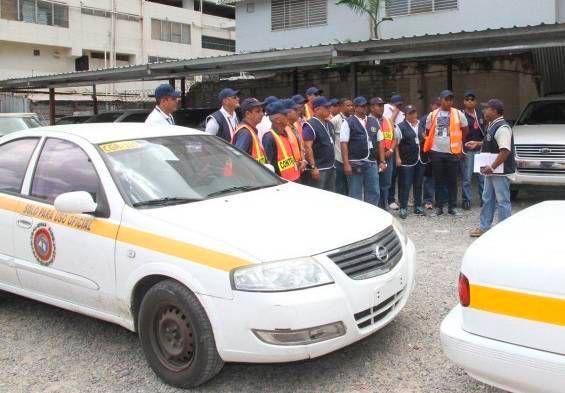 La Contraloría inspeccionó un total de 267 vehículos oficiales.