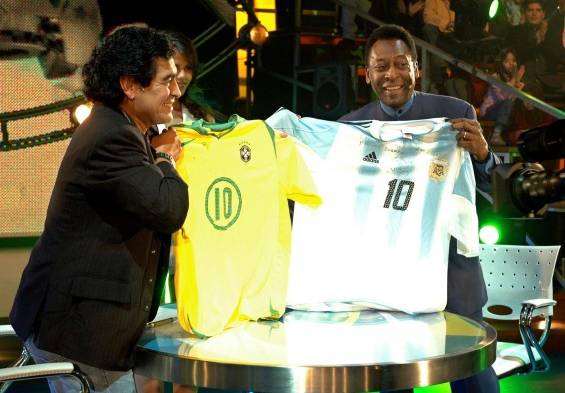 El poderoso influjo del 'camisa 10'