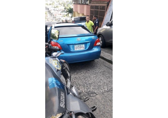 Tres roban auto en San Miguelito, uno se da a la fuga y es capturado en Veranillo