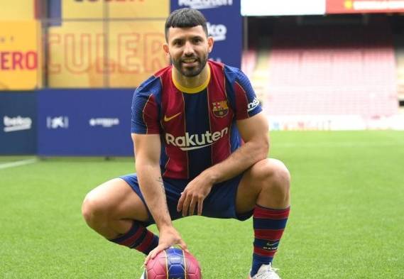 El amigo personal de Messi ya viste de Barça.