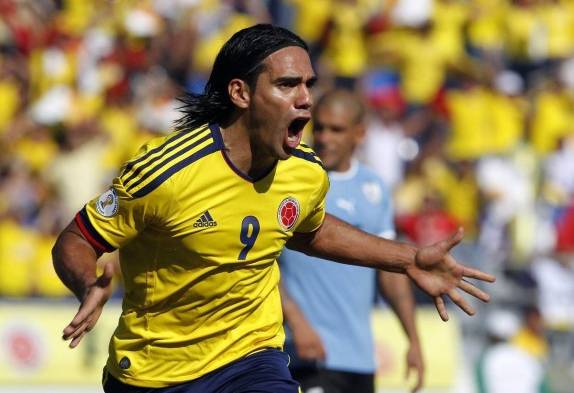 Radamel Falcao con la casaca de la selección de Colombia en la eliminatoria.