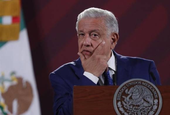 El presidente de México, Andrés Manuel López Obrador, habla durante su rueda de prensa matutina en el Palacio Nacional en la Ciudad de México (México).