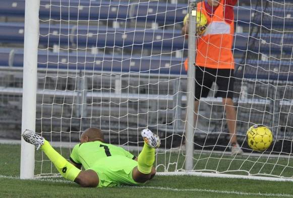 Imágenes del partido.