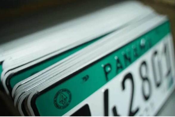 El Centro de Entrega de Placas, ubicado en el Parque Francisco Arias Paredes, mantiene su horario de atención de lunes a viernes de 7:00 a.m. a 6:00 p.m., y los sábados de 7:00 a.m. a 3:00 p.m.