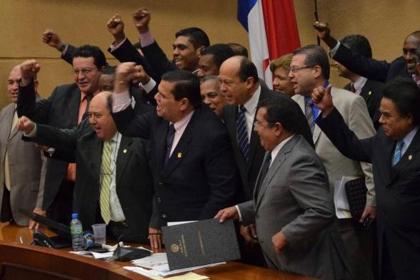 CD y Molirena con mayoría de votos en la Asamblea