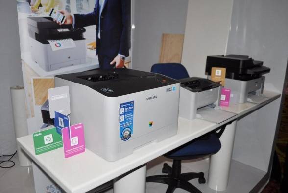 Puedes imprimir desde el celular.