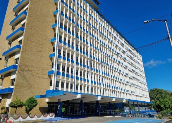 El Ministerio Público investiga al exdirector de la CSS, Enrique Lau Cortés, por presunto desvío ilegal de fondos entre 2023 y 2024.