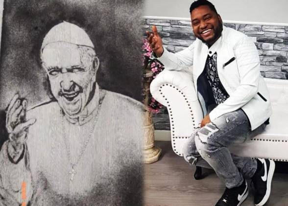 Panameño rinde homenaje al papa Francisco con retraro hecho con cabellos