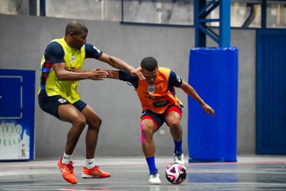 Selección de Futsal de Panamá con el Mundial en la mente