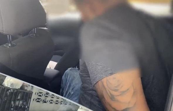 Vestimenta y tatuajes ayudaron a ubicar al sospechoso.