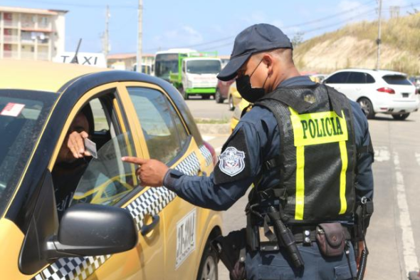 Conductores insisten en exceder los límites de velocidad