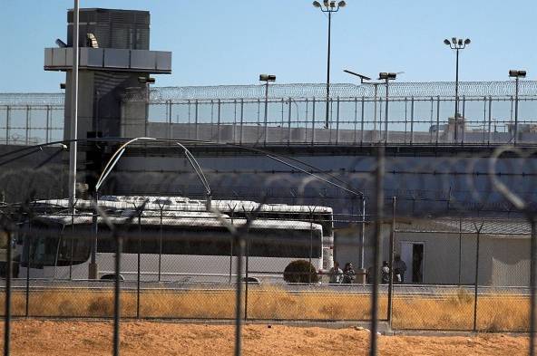 Hallan cadáver de bebé de tres meses en basura de cárcel del centro de México