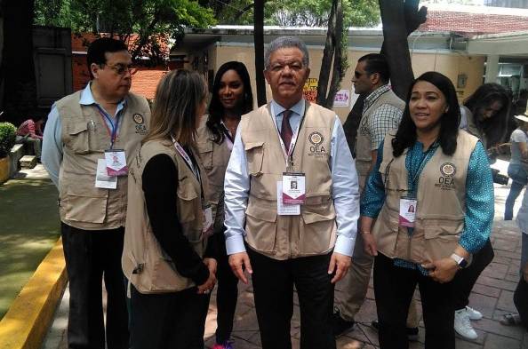 Observadores OEA celebran armonía y afluencia masiva en comicios mexicanos