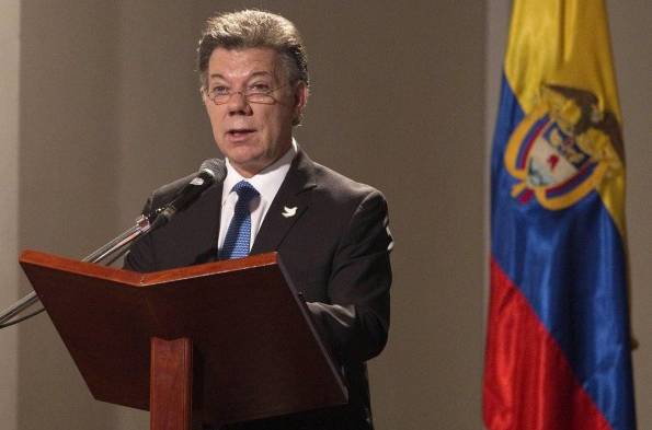 Santos impugnará restitución de Petro