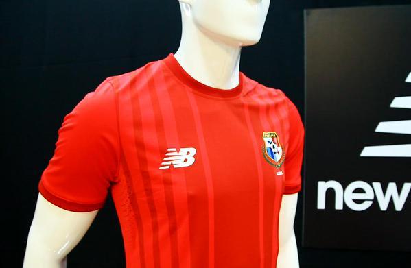 Nueva camiseta de la selección de fútbol de Panamá.