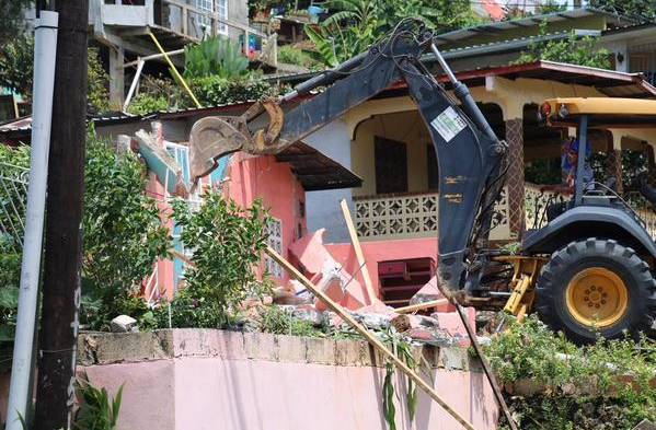 Empieza demolición de casas en Samaria