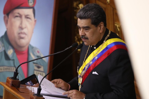El Gobierno venezolano conmemora 11 años del último triunfo electoral de Chávez