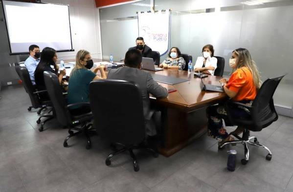 Evalúan hoja de ruta para desinstitucionalización de niños y adolescentes en albergues