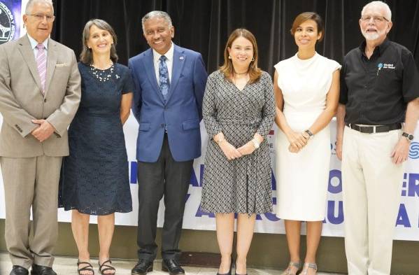 Panamá abre sus puertas a estudiantes de astronomía y astronáutica  