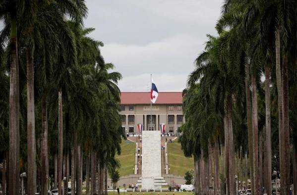 Eficiencia y aporte al desarrollo, glorias del Canal administrado por Panamá