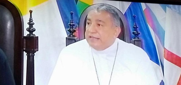 Monseñor José Domingo Ulloa Mendieta, arzobispo de Panamá.