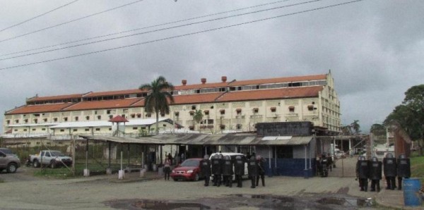 Los casos de covid-19 aumentaron de 33 a 88 en una semana en las cárceles de Panamá