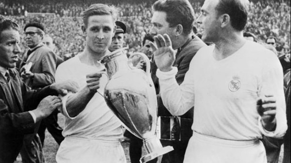 Di Stéfano, jugó en el Real Madrid.