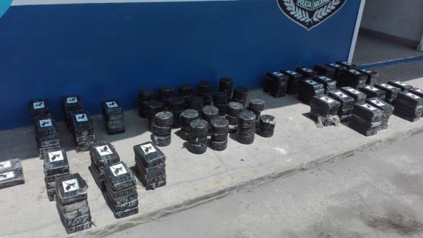 Decomisan 258 paquetes de drogas durante operativos en Colón