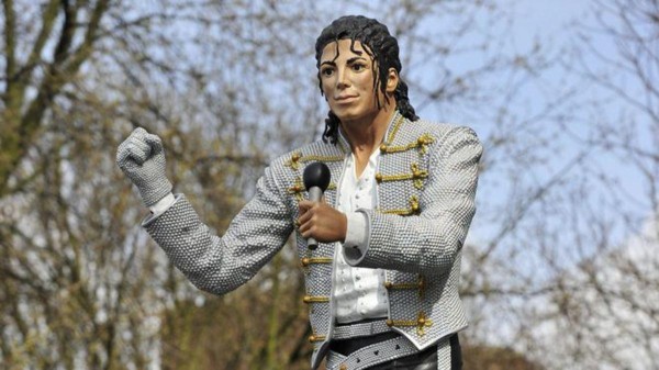 Michael Jackson, culpable del descenso del Fulham