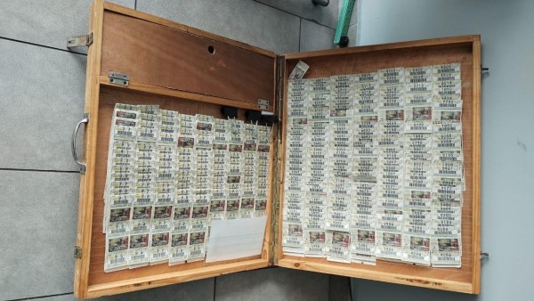 El hombre ahora se enfrentará a las autoridades judiciales por hurtar el tablero.