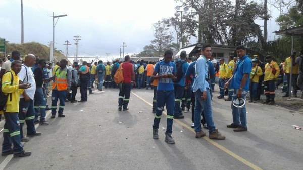 Desempleados colonenses protestan por plazas de trabajo en la Renovación Urbana
