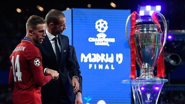 La UEFA abre la puerta a escenarios neutrales