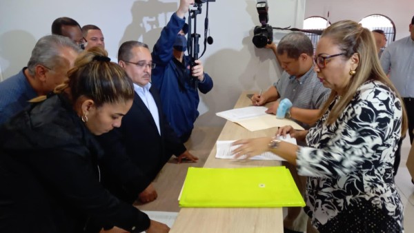 ¡De nuevo! Mil 260 convencionales piden convención en CD