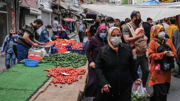 Turquía elimina los test de coronavirus para viajar y para eventos