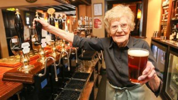 ‘Bartender’ cumplirá 100 años