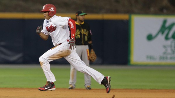 Concepción Rodríguez batea para .400 en dos juegos, producto de seis hits en 15 turnos.