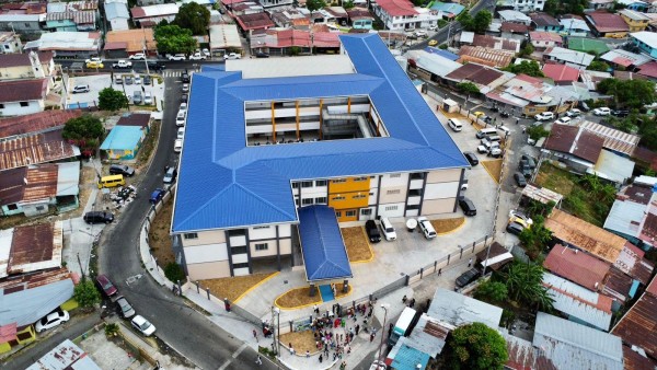 Inauguran escuela en San Miguelito en el inicio del año escolar 2023