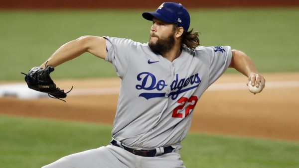 Kershaw domina desde la lomita y pone a los Dodgers con ventaja