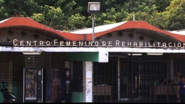 Según la denuncia, las reclusas de este penal negocian con videos porno.