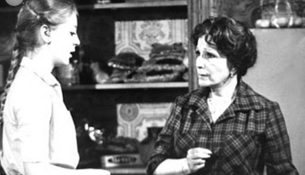Edith González y Libertad Lamarque en&nbsp; la telenovela Soledad.