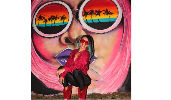 Moda: El camaleónico estilo de Anyuri atrae miles de 'me gusta'