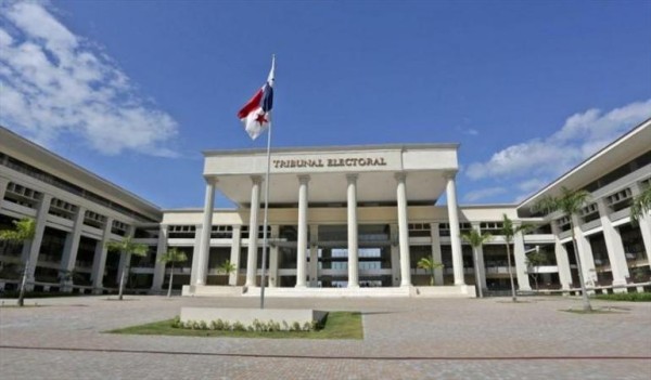 Coordinan logística para el voto adelantado 